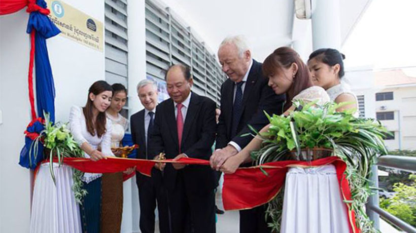 Inauguration of the Rodolphe Mérieux Laboratory in Cambodia: new capacities for this major training and scientific research platform