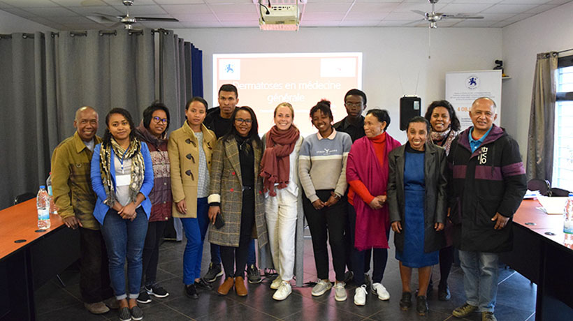 The participants in this event included doctors from the Foundation’s partner organizations, a few doctors working in private practice and some medical students.